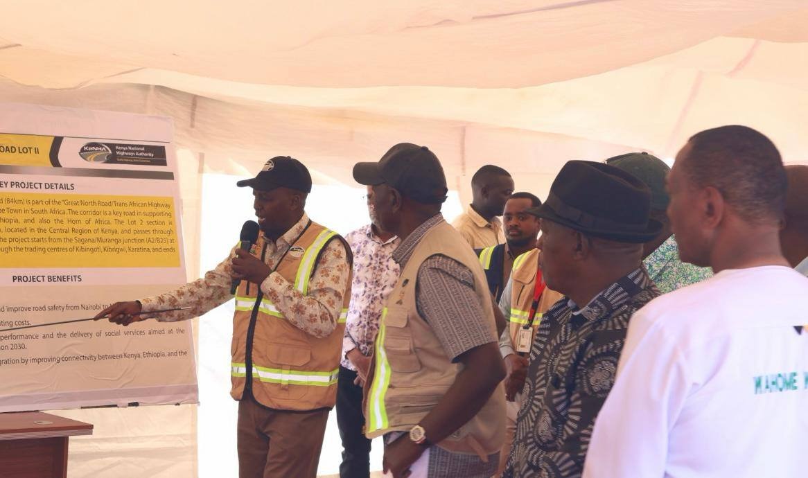 H.E President Ruto Inspects Marua Interchange as Kenol–Sagana–Marua Road Nears Completion
