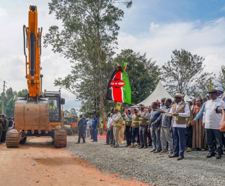 PRESIDENT RUTO LAUNCHES KSH 1.57 BILLION SHAMAKHOKHO–KAIMOSI–MPAKA–MUSENO ROAD PROJECT Shiveye, Kakamega County, Saturday, 1st November 2025